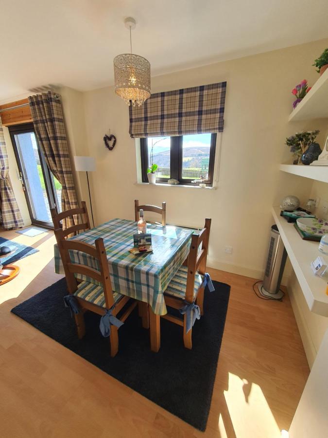 Lindas Retreats Self Catering Accommodation 1 Bedroom Cottage Or 3 Bedroom House Tomintoul Exteriér fotografie