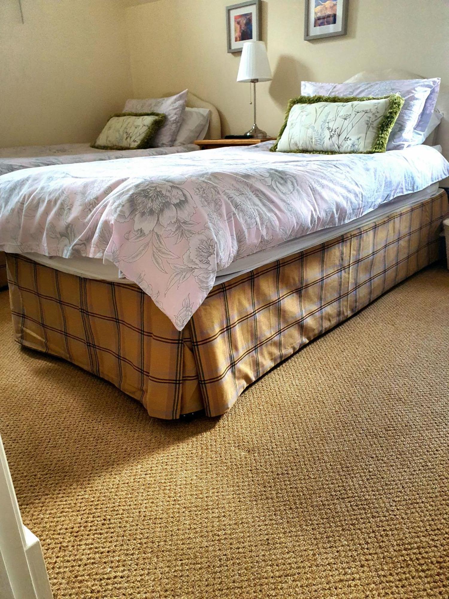 Lindas Retreats Self Catering Accommodation 1 Bedroom Cottage Or 3 Bedroom House Tomintoul Exteriér fotografie