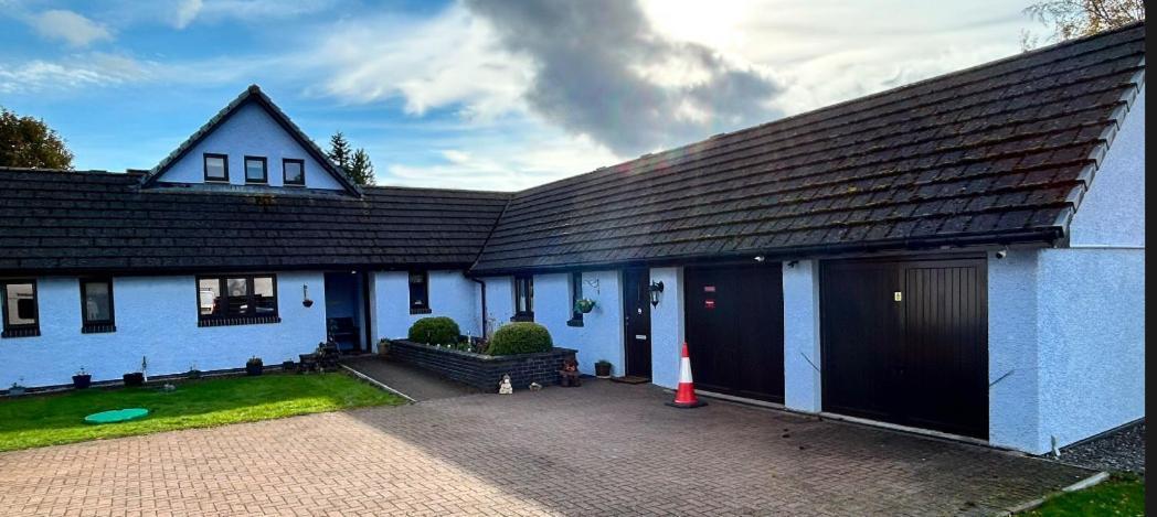 Lindas Retreats Self Catering Accommodation 1 Bedroom Cottage Or 3 Bedroom House Tomintoul Exteriér fotografie